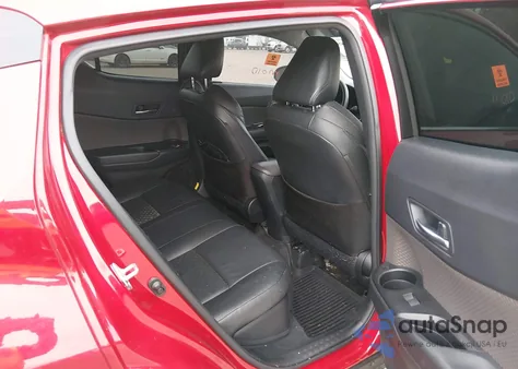 2020 Toyota C-Hr Limited from USA, damaged, VIN JTNKHMBX4L1079380